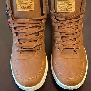 Mens Levi casual dress boots